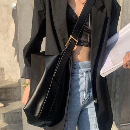 VOIDRA Nox — Bold Street-Style One-Shoulder Structured Tote