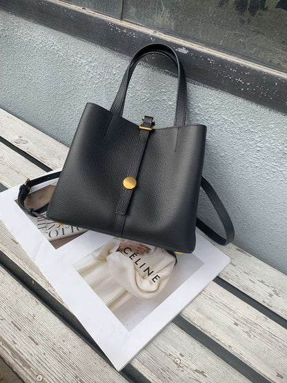 VOIDRA NOMAD — Soft Leather Travel Tote in First-Layer Cowhide