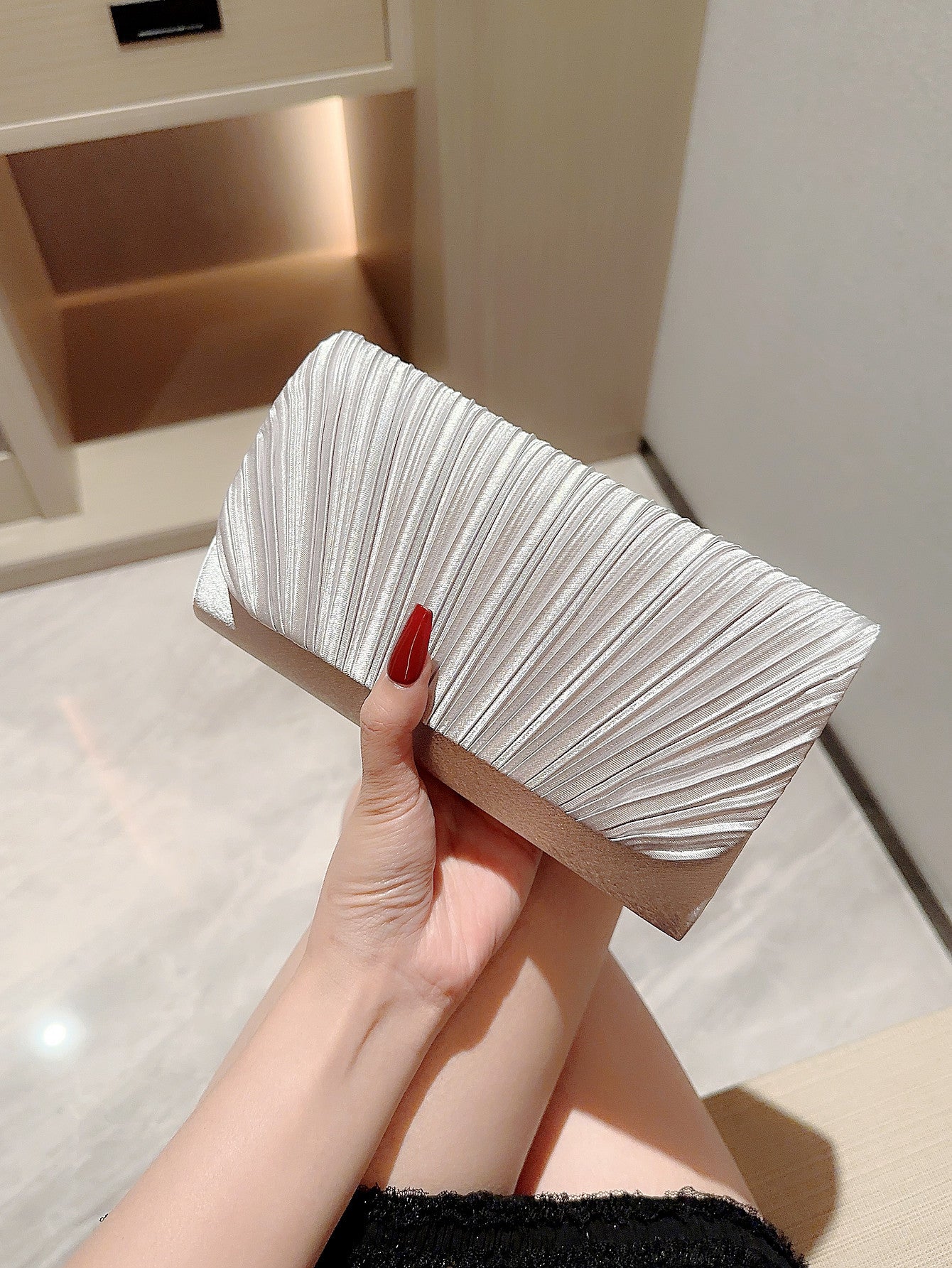 The Essence Bag | Minimal Elegance for Everyday Chic