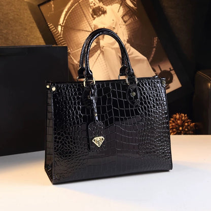 VYRA.CROC – Structured Croc-Pattern Leather Messenger