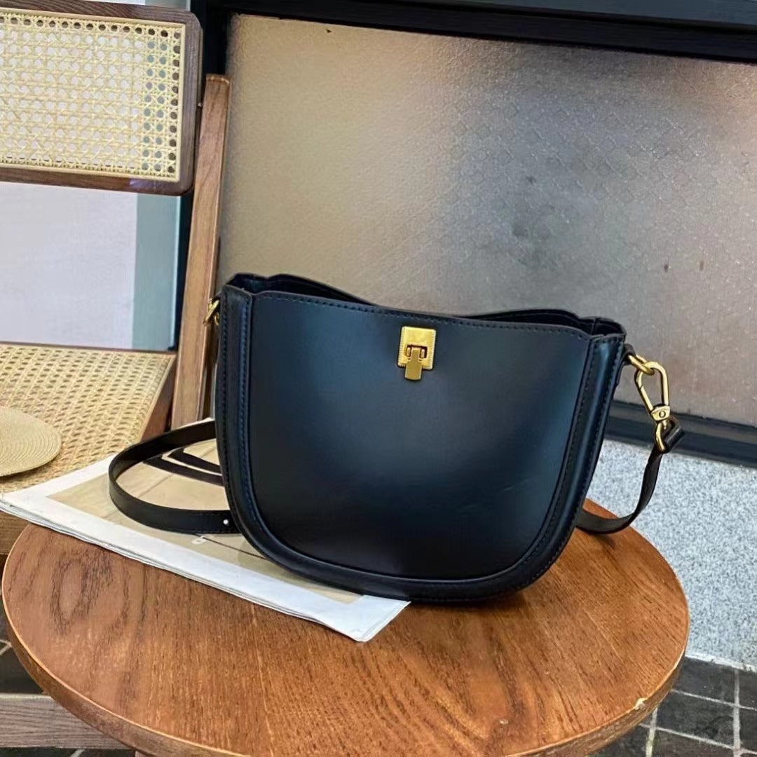 VOIDRA SOFTDROP — Genuine Leather Shoulder Bag in Sweet Casual Elegance