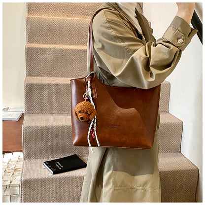 VOIDRA StreetMuse™ – Retro Stitch Accent Shoulder Bag