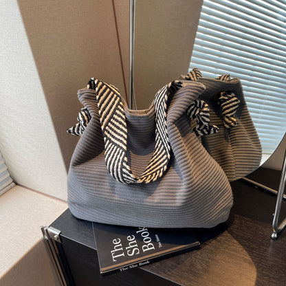 VOIDRA ÉlanCord™ – Soft Corduroy Urban Shoulder Bag