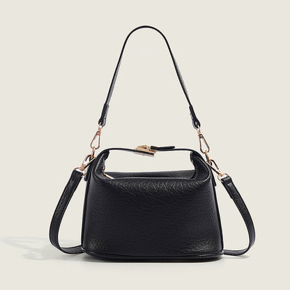 VOIDRA™ StreetLock Duo — Clamshell Leather Crossbody Box Bag with Double Strap