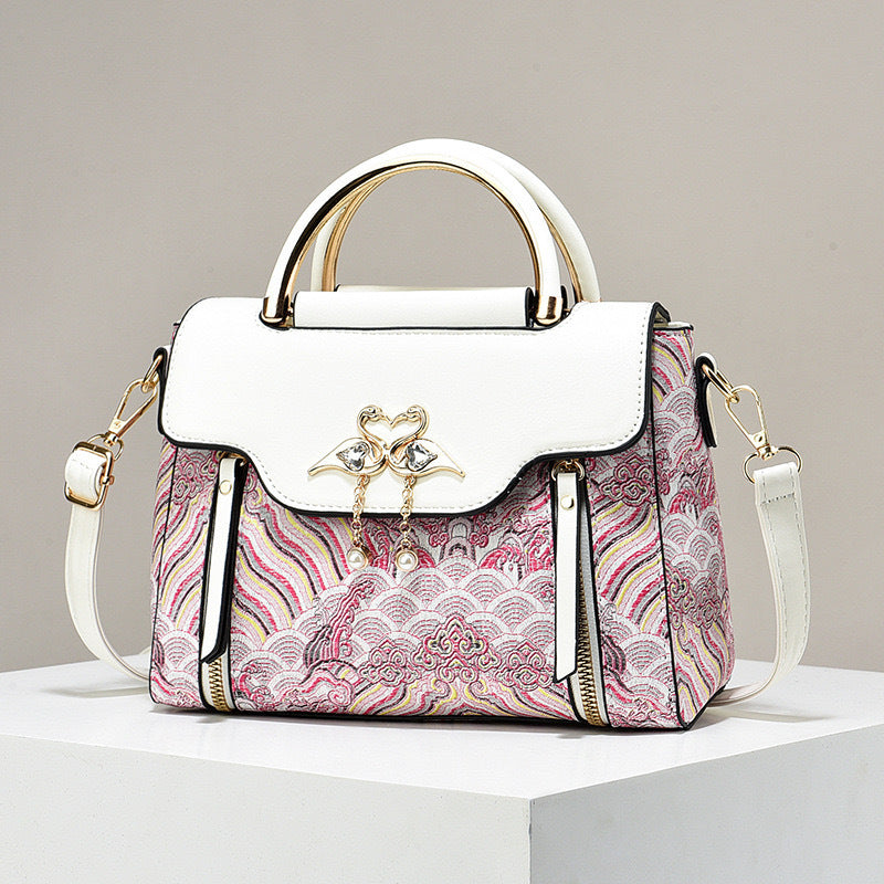 MeiMuse – Embroidered Street-Style Shoulder Bag