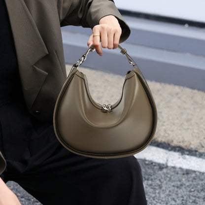 The VOIDRA Sculptural Handbag | A Special-Interest Design