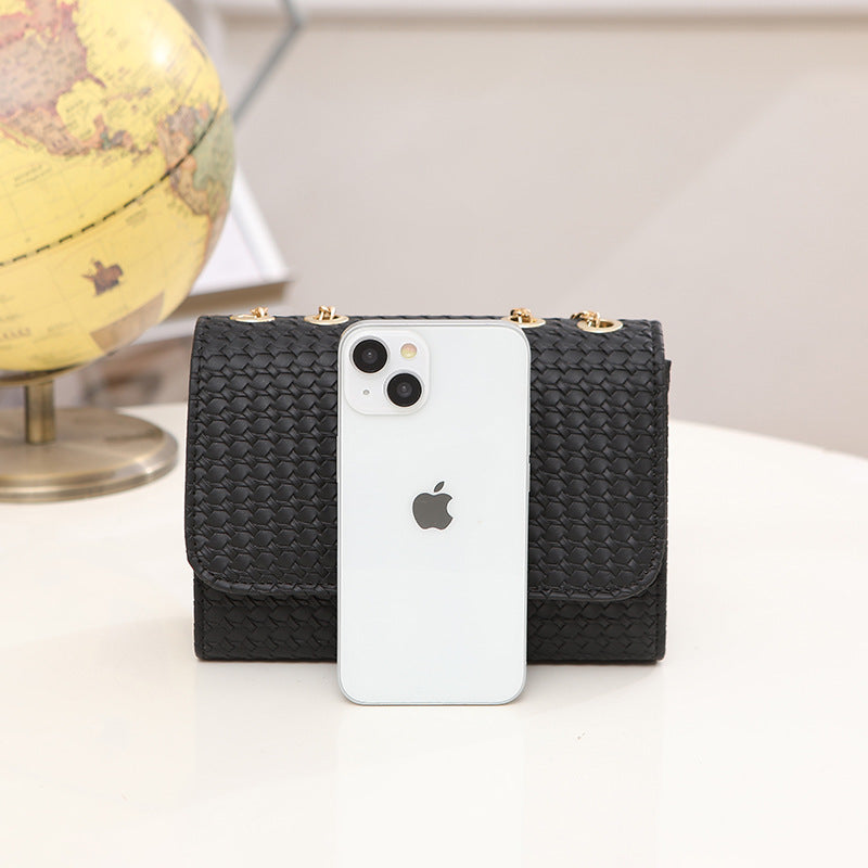 The Scholar Tote | A Classic Plaid & Tassel Messenger Bag