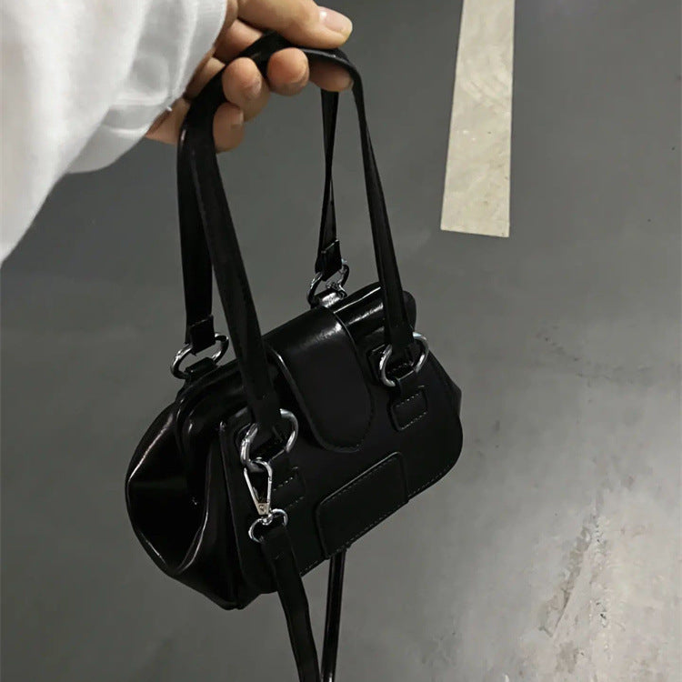 VOIDRA BostonShell – Retro Clip Mini Clutch Bag