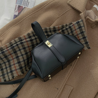 VOIDRA AuraClip™ Retro Messenger – Contrast-Color PU Leather Shoulder Bag