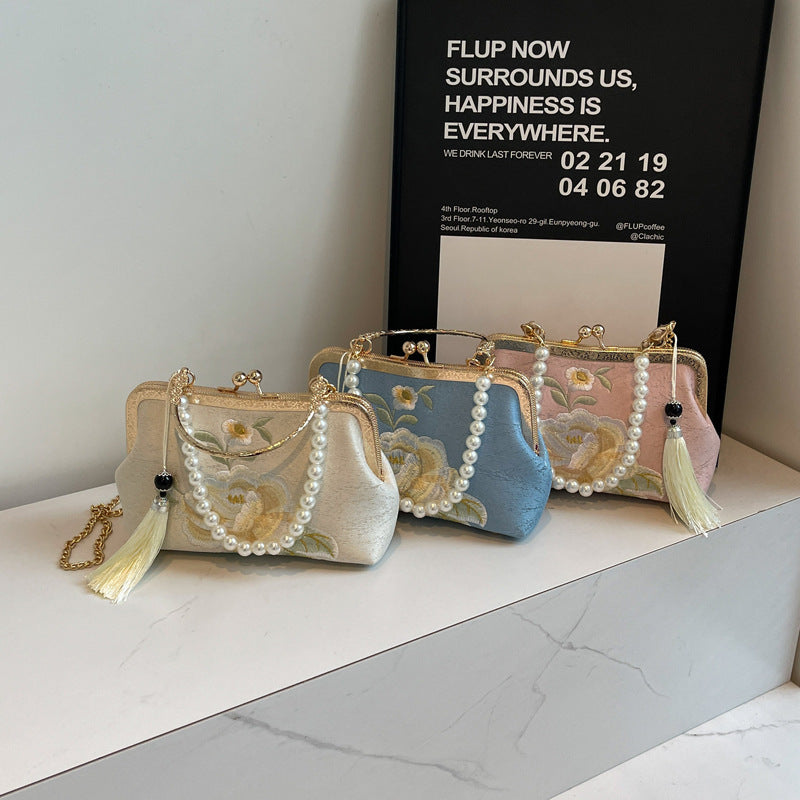 VOIDRA Han Embroidered Shell Bag – Beaded Tassel Chinese-Inspired Crossbody