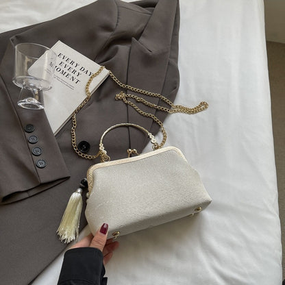 VOIDRA Han Embroidered Shell Bag – Beaded Tassel Chinese-Inspired Crossbody