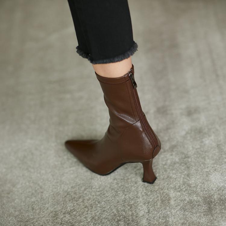 Verre Pointed Ankle Boots in Vegan Leather | VOIDRA